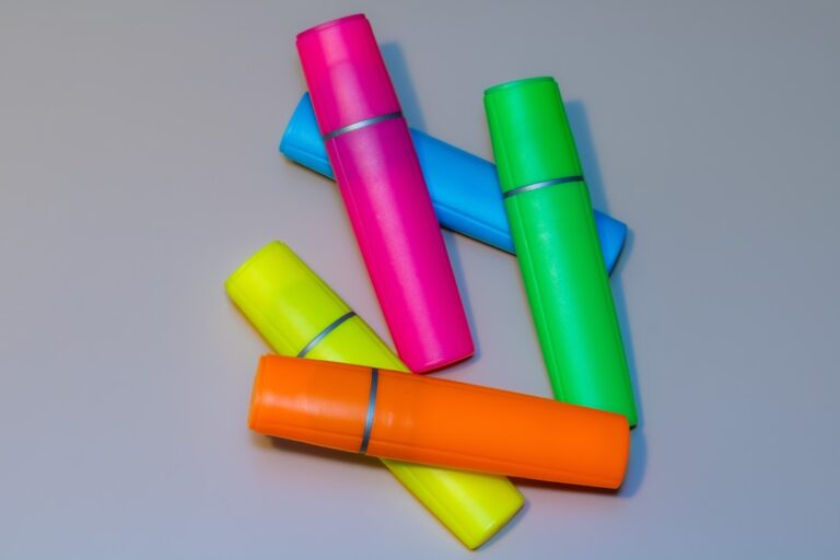 The Ultimate Guide to Choosing Office Supplies for Success