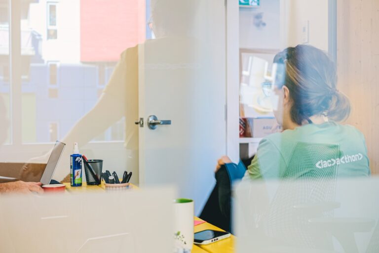 Maximize Productivity with These Top-Rated Office Supplies Online